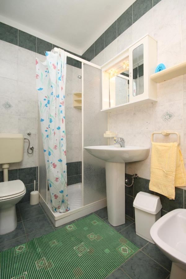 Apartments By The Sea Povljana, Pag - 6502 ภายนอก รูปภาพ